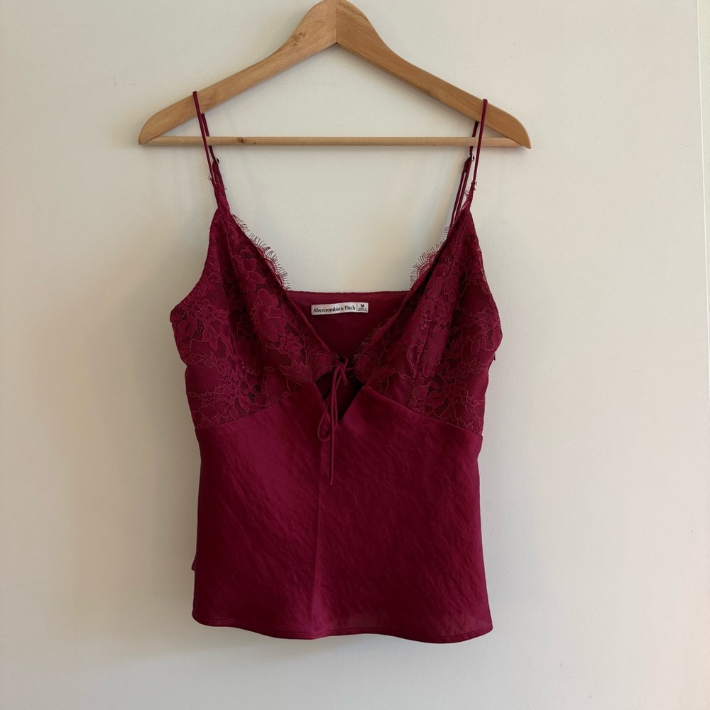 Abercrombie NWOT A&F Bella Tie Front Cami
